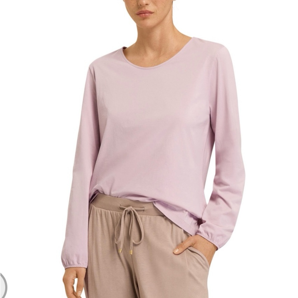 HANRO Natural Shirt Long Sleeve Shirt
Brand NEW with tags; Crepe Pink; S
